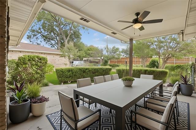 Building Photo - 8422 Sweetwood Dr