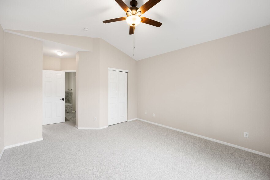 Building Photo - 6478 Silver Mesa Dr