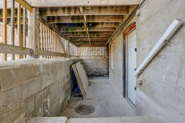 Building Photo - 3551 W Douglas Blvd
