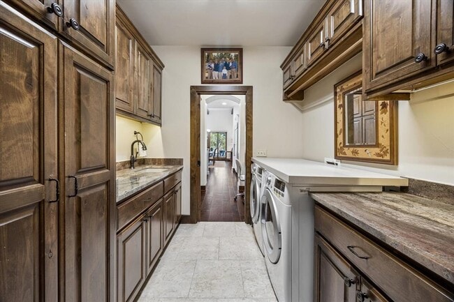 Building Photo - 4501 Spanish Oaks Club Blvd