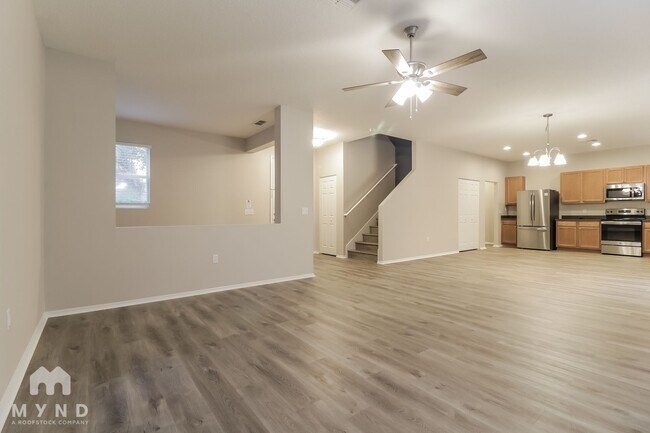 Building Photo - 2724 Breezy Meadow Rd