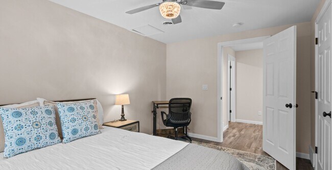 Building Photo - May & June Furnished Extended Stay Rental