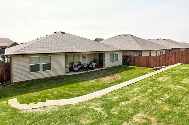 Building Photo - 14705 Travertine Fls Ln