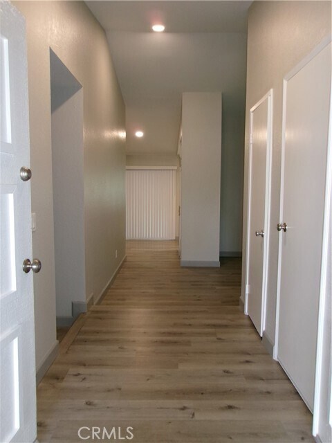 Building Photo - 11131 Davenport Pl