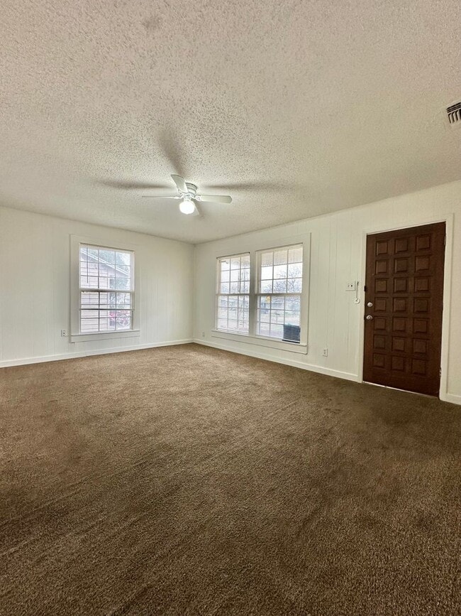 Building Photo - COMING JULY 2026 | Spacious 3-Bedroom Home Available to Lease!
