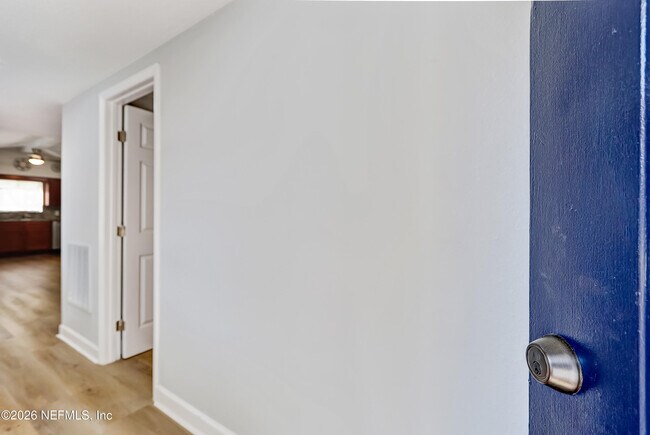 Building Photo - 11321 Deep Ln