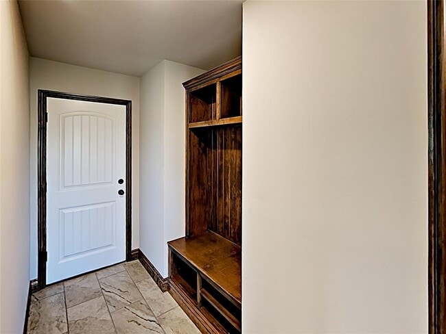 Building Photo - 1812 W Blake Way