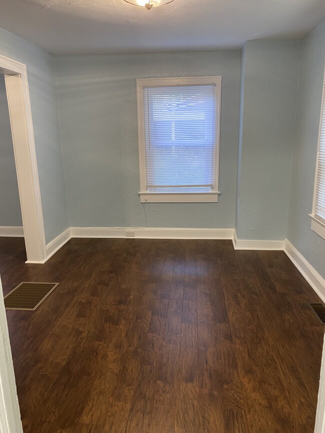 Dining room - 1019 Tyler Ave