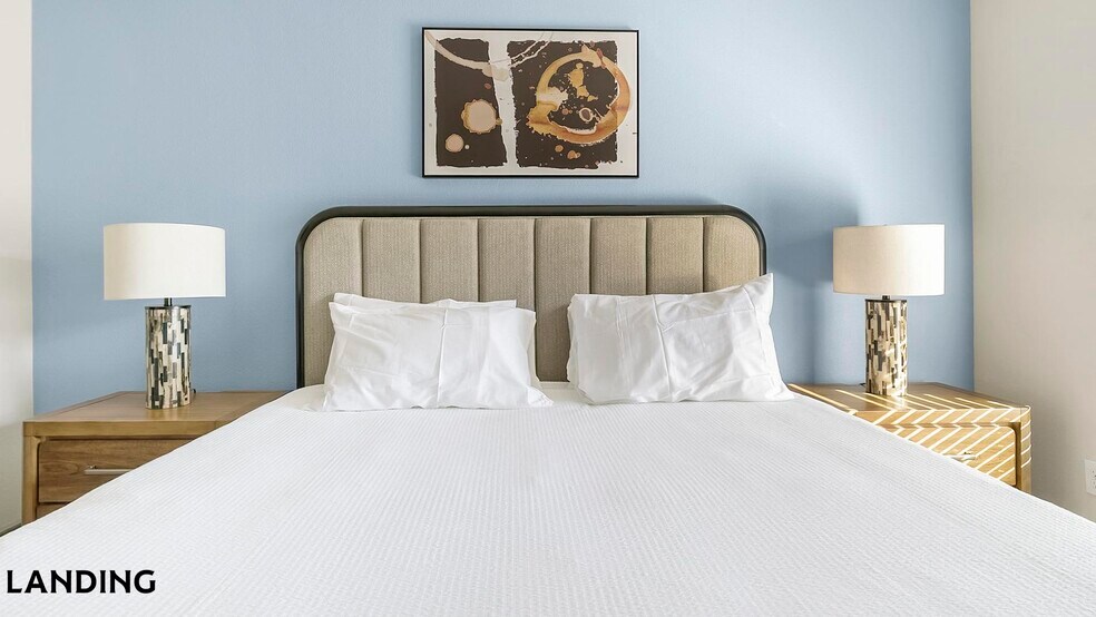 Building Photo - 18021 Kingsland Blvd