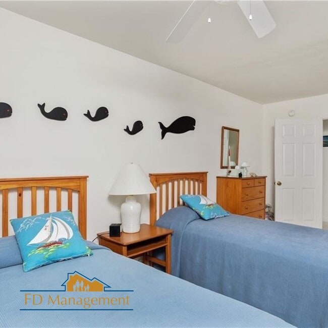 Building Photo - 3 Bedroom 2 Bathroom Home - Near Buckroe B...