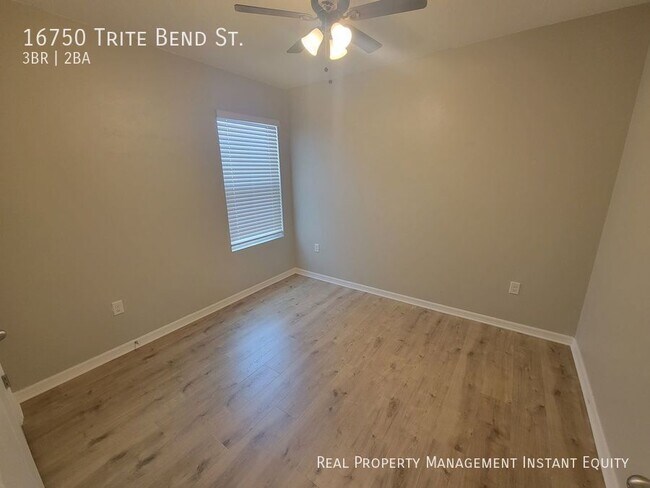 Building Photo - 16750 Trite Bend St