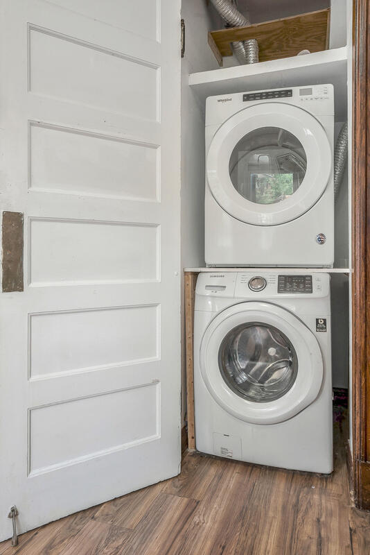 Main Level - Laundry - 451 Park Rd NW