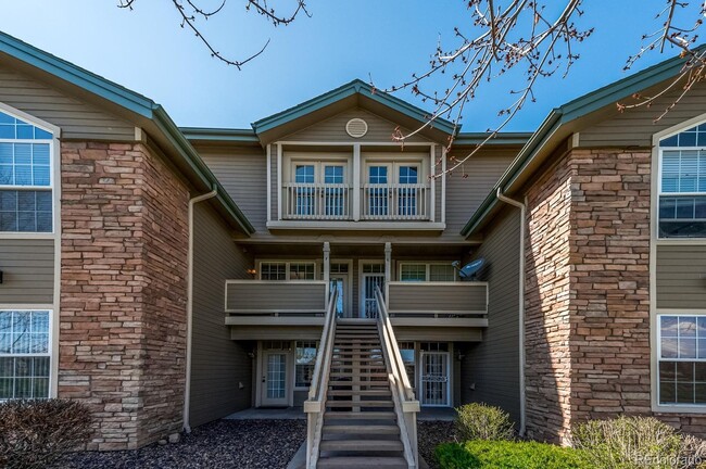 Building Photo - Beautiful Condo in Steeplchase!
