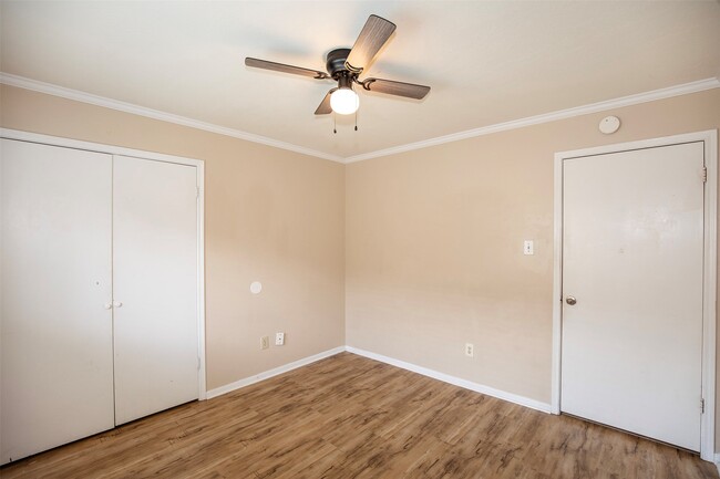 Building Photo - 11514 Sagecreek Dr