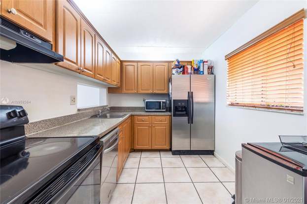 Building Photo - 8500 SW 133rd Avenue Rd