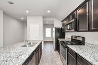 Building Photo - 9878 Laurel Lake Dr