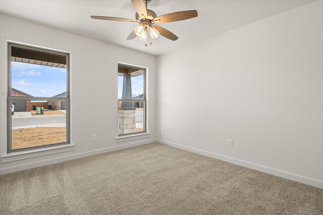 Building Photo - 2616 Garland Ave