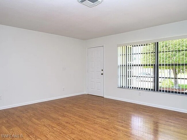Building Photo - 4553 Beechwood Lake Dr