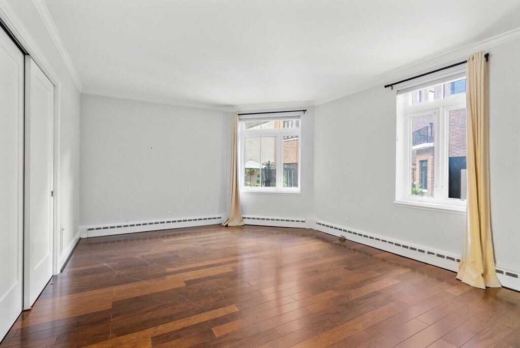 Building Photo - 269 Beacon St