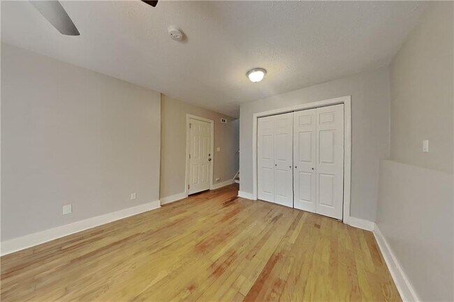 Building Photo - 4970 Turtle Rock Dr