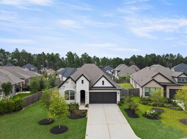 Building Photo - 311 Fanpalm Ct