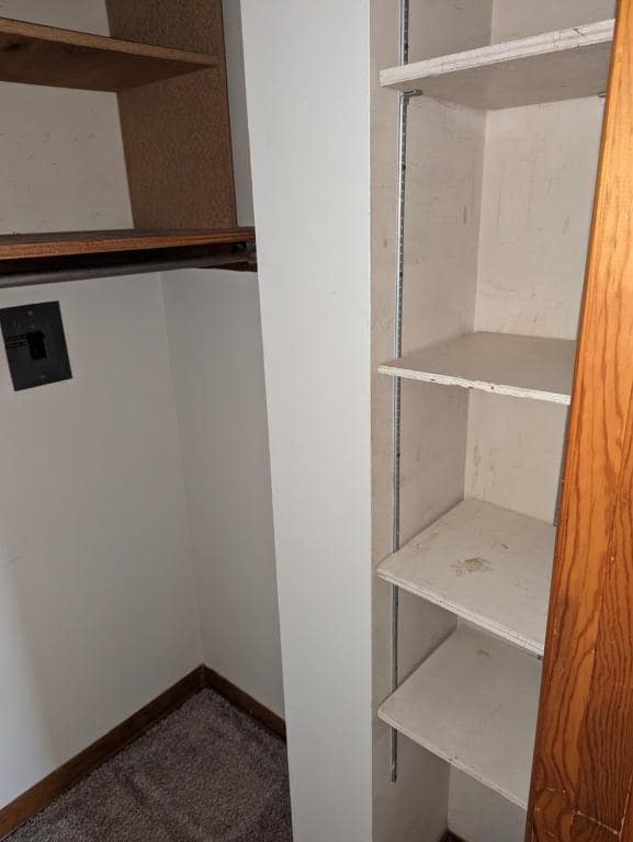 Building Photo - 2 James Pl