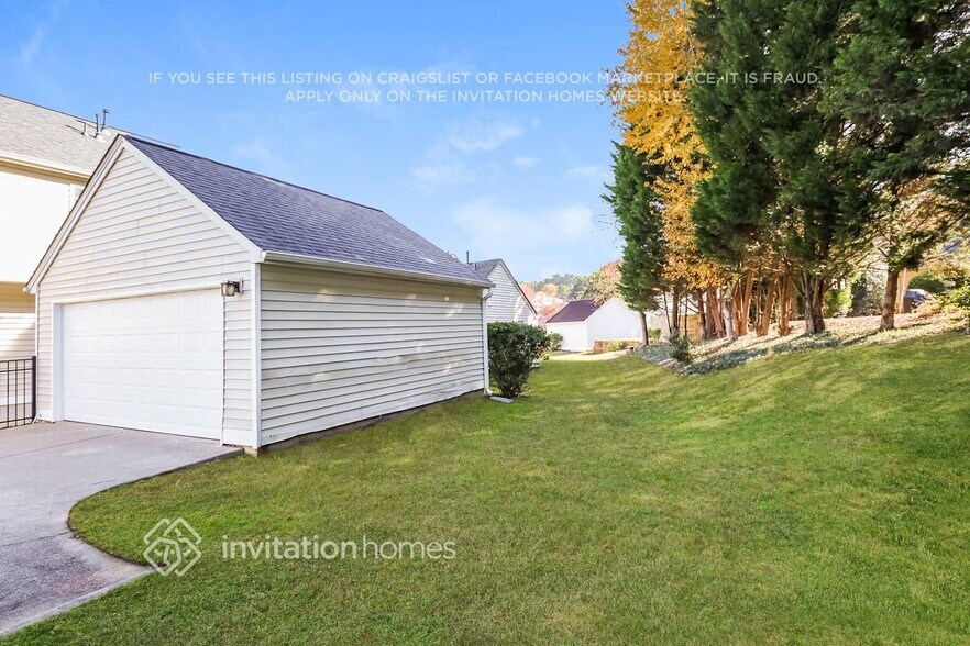 Building Photo - 307 Summerstone Ct