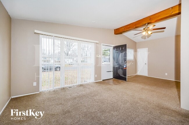 Building Photo - 1295 Ensenada Dr
