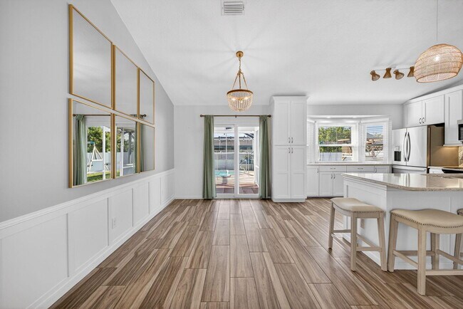 Building Photo - 341 11th Ave