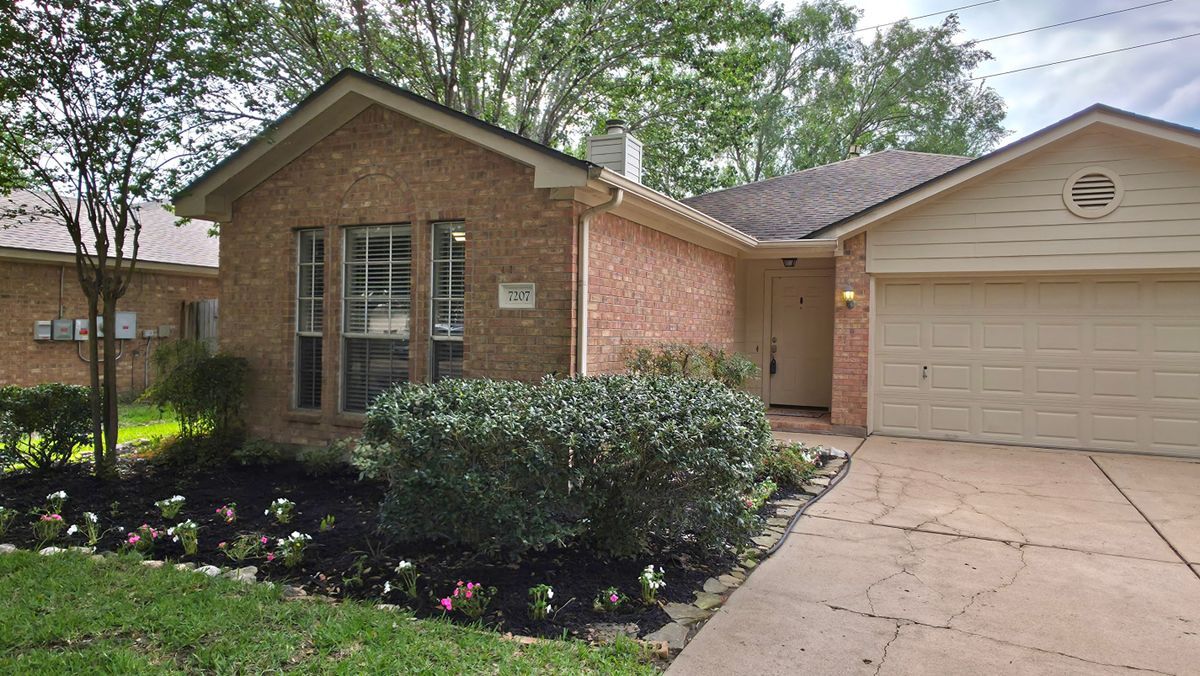 Building Photo - 7207 Brockington Dr