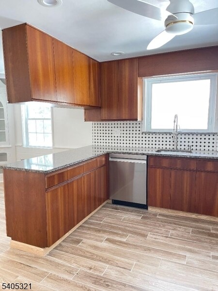 Building Photo - 3 Meadow Dr