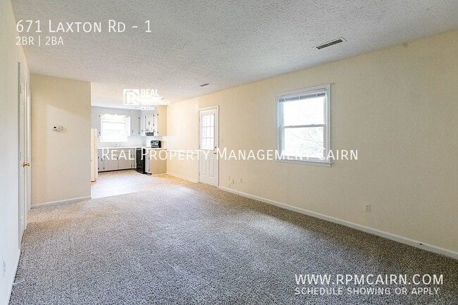 Building Photo - 671 Laxton Rd