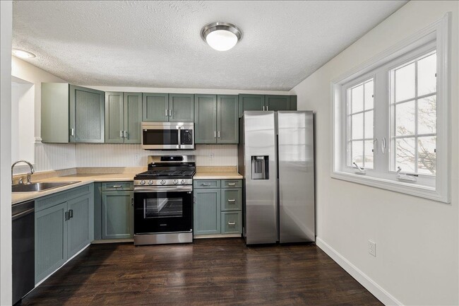 Building Photo - 7 Swift Ln