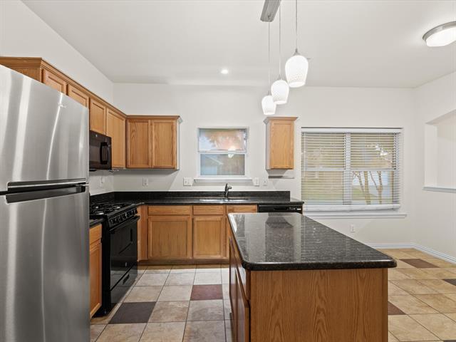 Building Photo - 3944 Diamond Ridge Dr
