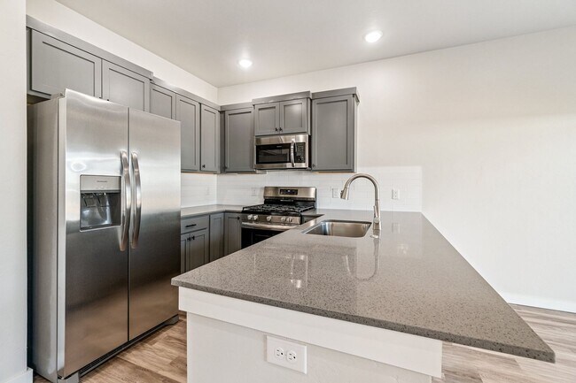 Building Photo - 19602 Molly Dr