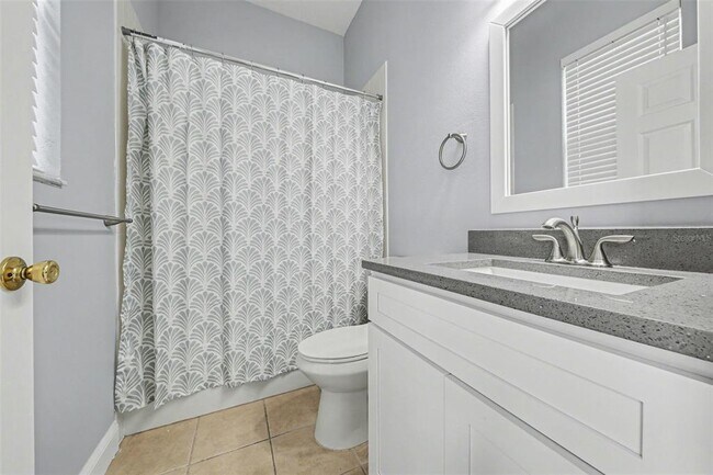 Building Photo - 7005 Winding Lake Cir