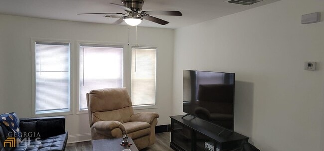 Building Photo - 2558 Oldknow Dr NW