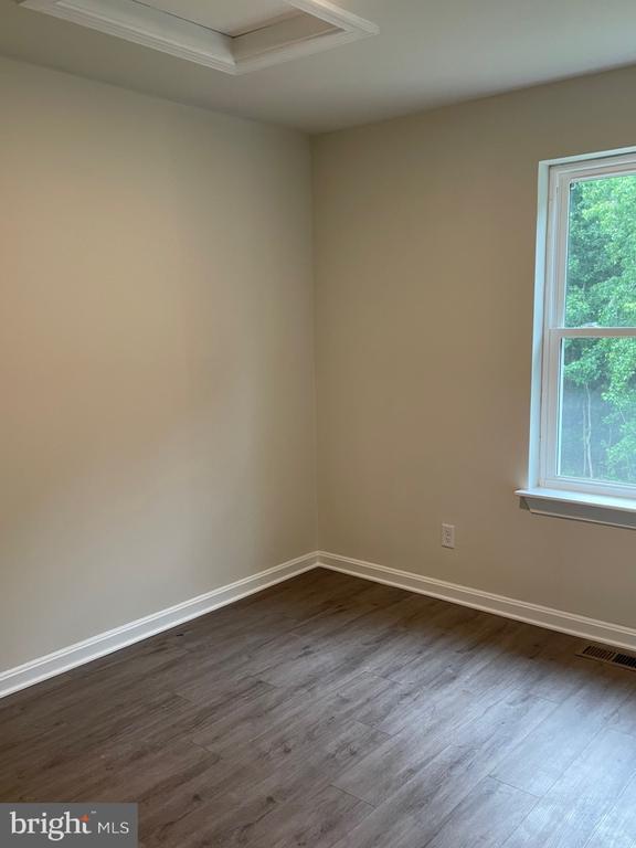 Building Photo - 405 Wood Duck Dr