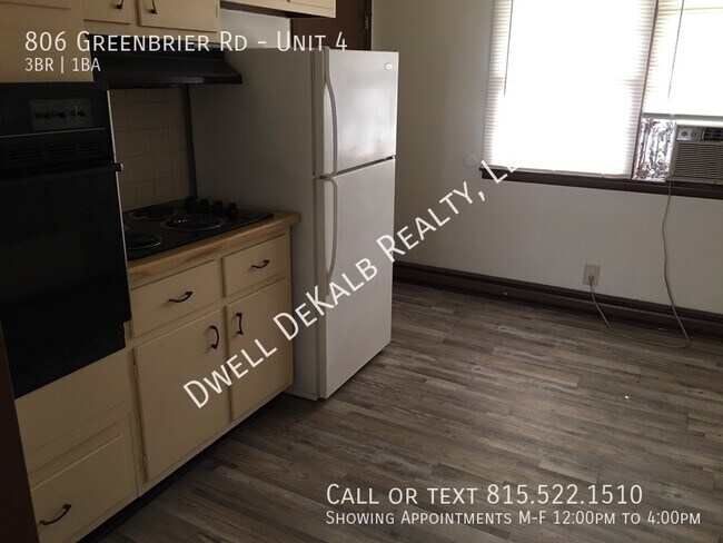 Building Photo - 806 Greenbrier Rd