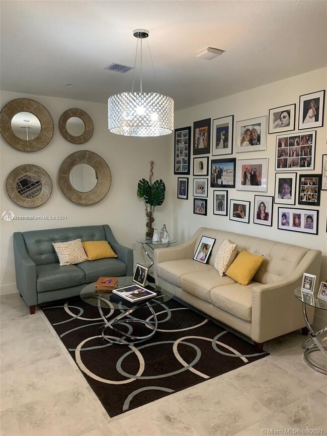 Building Photo - 4747 NW 85th Ave