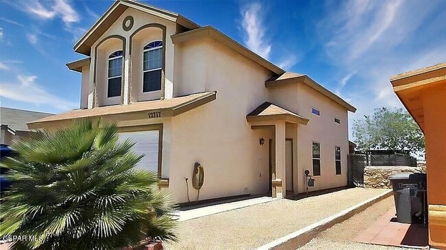 Building Photo - 12717 Francisco Paz Dr