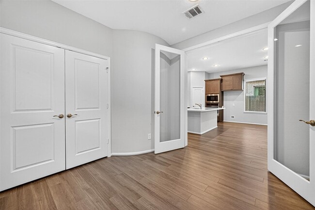 Building Photo - 10535 Cecilia Star Ln