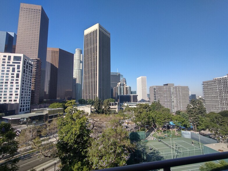Patio view - 121 S Hope St
