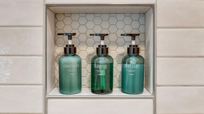 Building Photo - 13006 NE 149th St