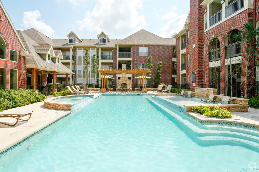 Primary Photo - TERRA AT PINEY POINTE