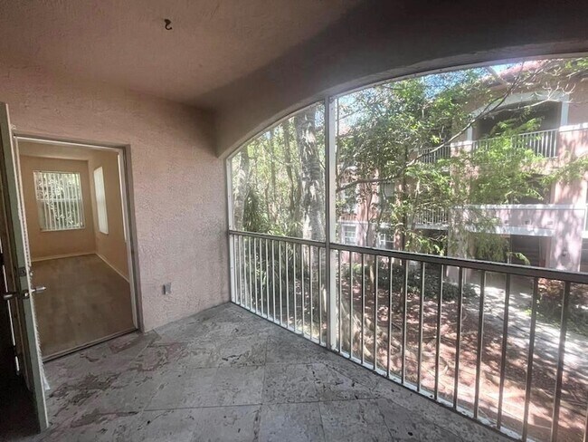 Building Photo - 6812 W Sample Rd