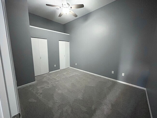 Building Photo - Limited time special! Stylish finishes in ...