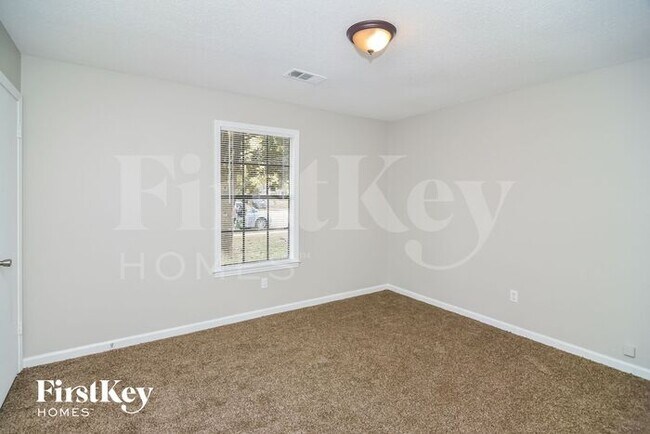 Building Photo - 6631 Cherry Bark Dr