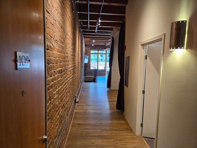 Building Photo - 2960 Inca St