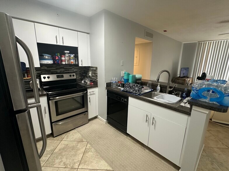 Building Photo - 13631 Eagle Ridge Dr